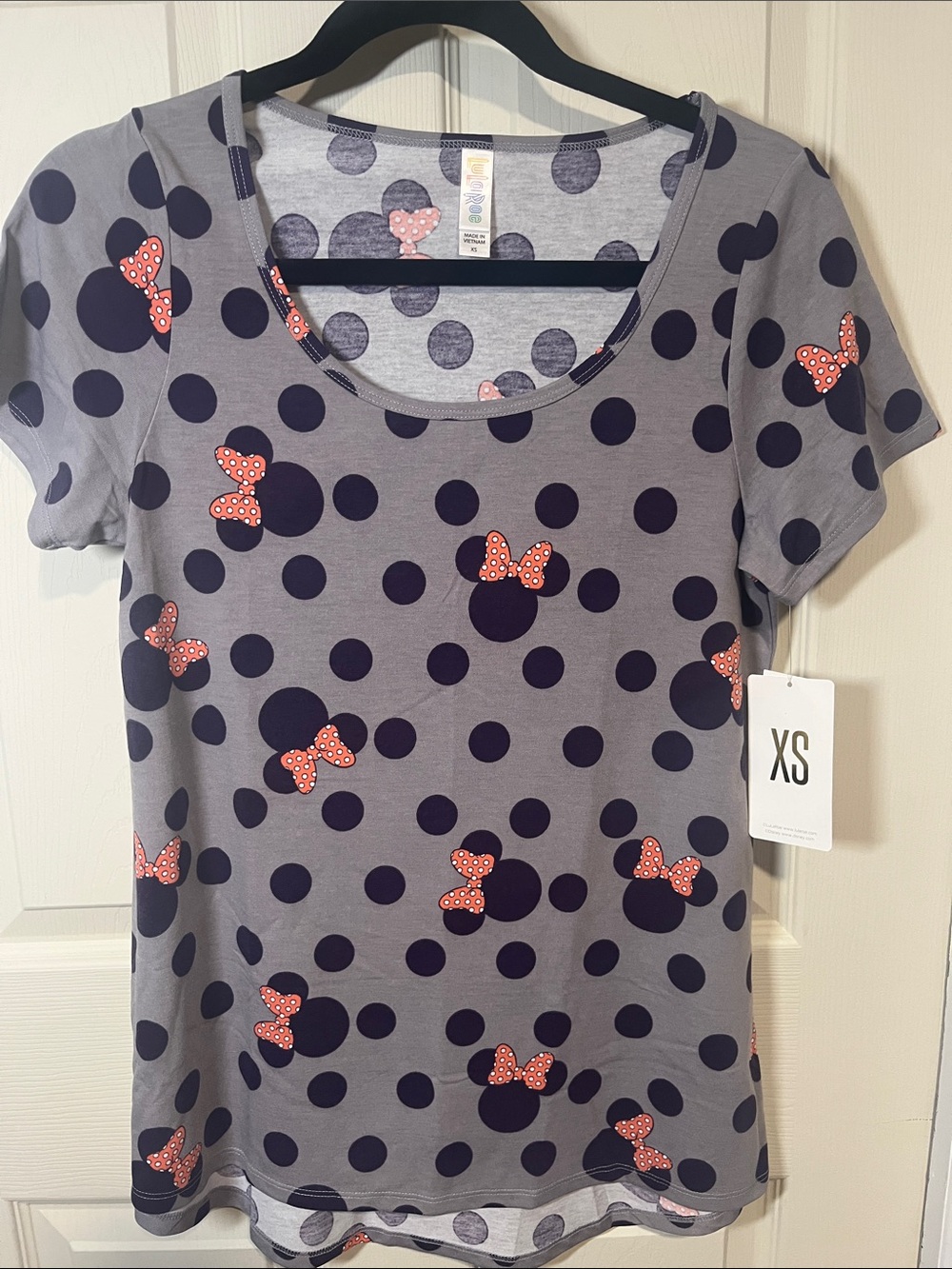 LuLaRoe Grey Polka Dot Tee with Pink Bow Accents